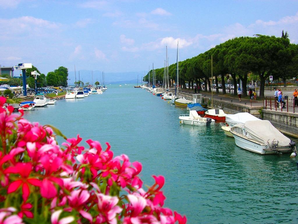 Albergo Trattoria Fioravante Peschiera del Garda Eksteriør bilde